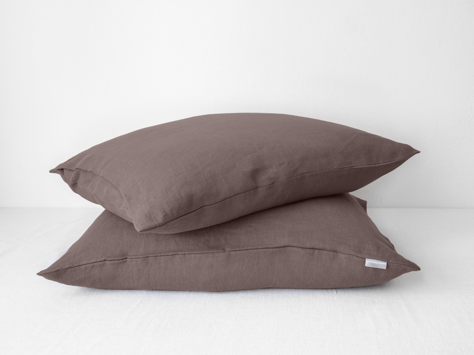 Natural linen pillowcases with envelope closure. Custom pillowcase. - 20' x 36' (51x91 cm), Natural Linen
