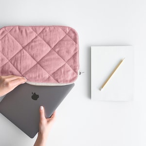 Dusty Pink quilted Laptop Case with Soft Padding. Handmade Laptop Case. image 1