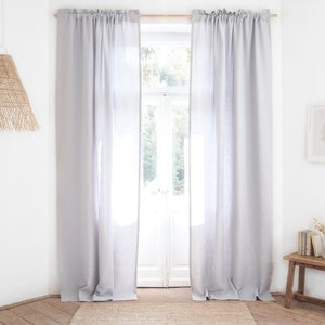 Pannello per tenda in lino pesante grigio chiaro (280 g/m2) con intestazione decorativa. Pannello per tenda con tasca per asta / 1 pz.