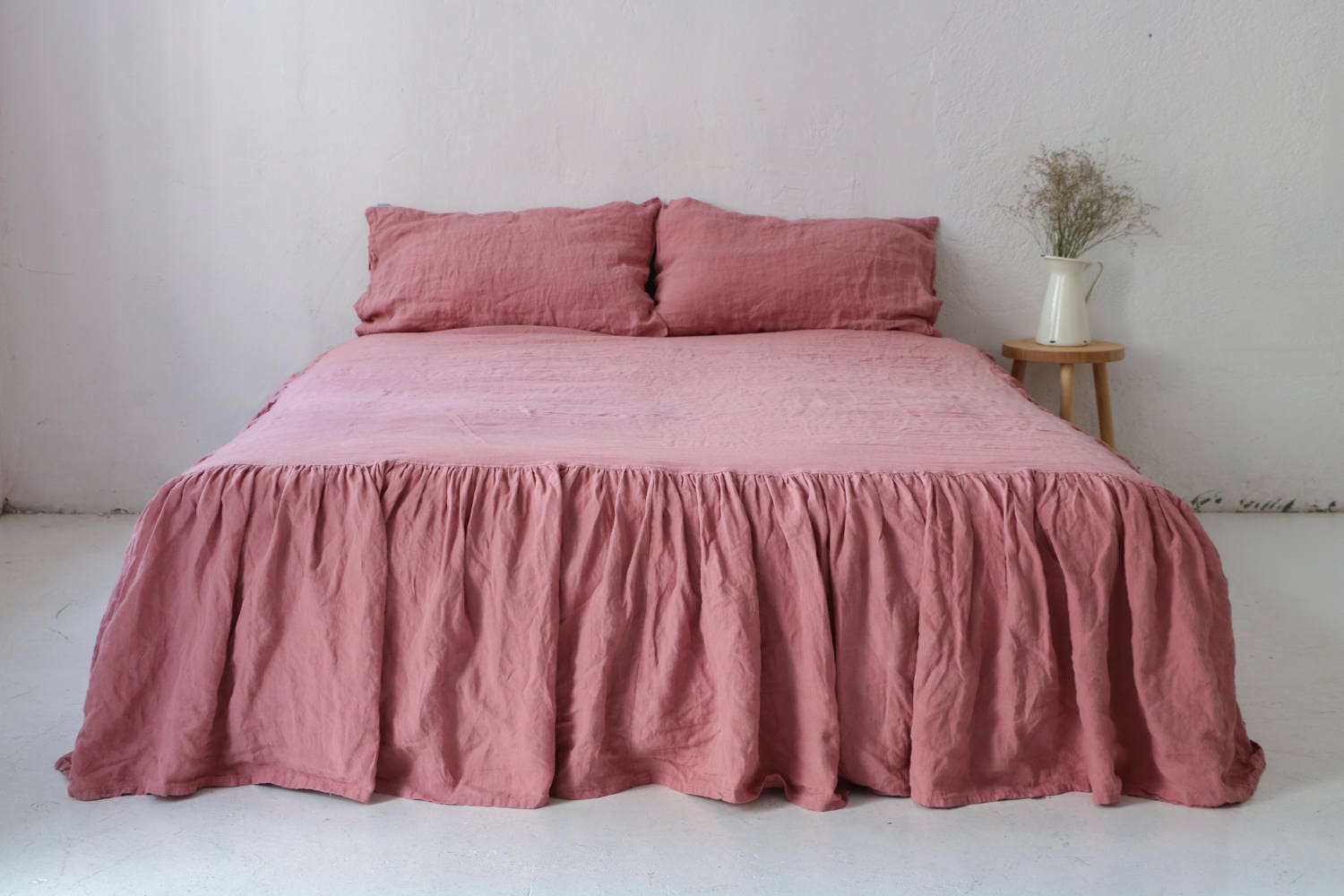 Stonewashed RUFFLED BED SKIRT. Dusty pink linen bedskirt. Etsy