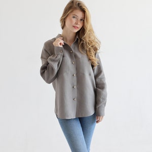 Simple shirt made of 100% linen in true gray color. Linen shirt iris.