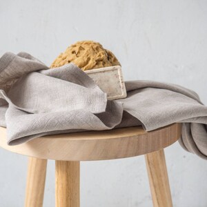 stonewashed linen bath towel