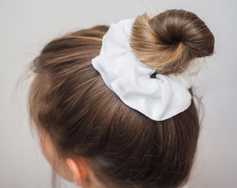 Pure white linen scrunchie, natural linen hair tie, bridesmaids gift, linen hair accessory