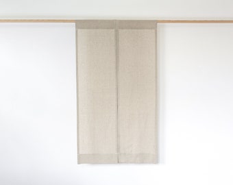 Cortinas noren de lino en color lino natural, separadores de ambientes japoneses, cortinas noren japonesas.