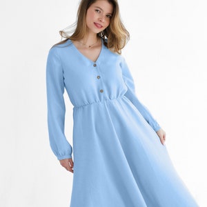 Robe bohème en lin bleu ciel. Robe en lin camélia.