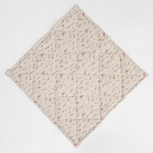 Square linen playmat. Floral playmat. Baby playmat.