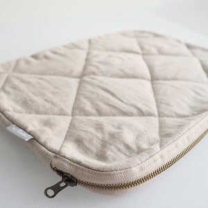 Natural Linen Laptop Sleeve with Soft Padding. Eco-Friendly Linen Laptop Sleeve. image 2