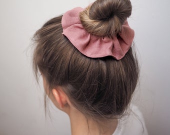 Dusty pink linen scrunchie, linen hair tie, hair accessories, gifts for girls