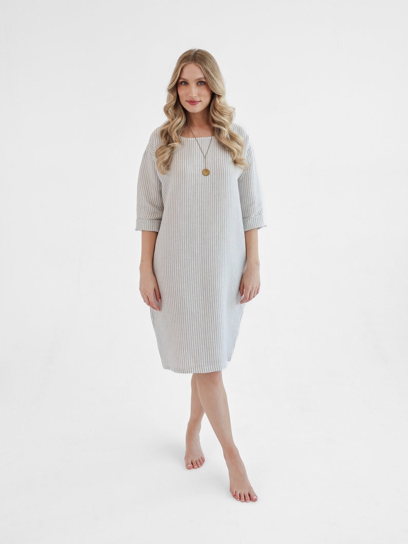 Linen beach coverup in gray stripes. linen dress peony. image 2