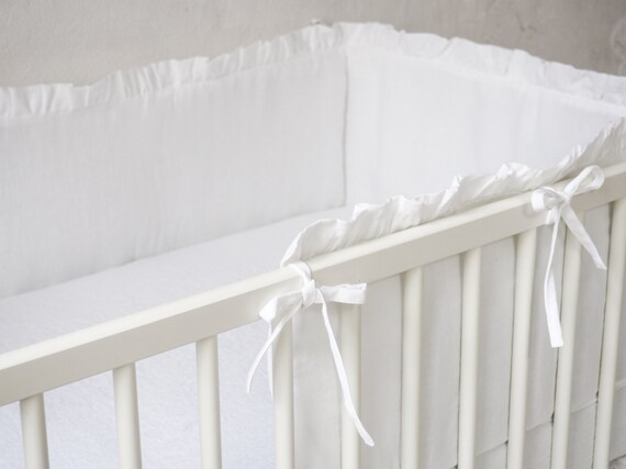 white crib bumper