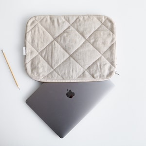 Natural Linen Laptop Sleeve with Soft Padding. Eco-Friendly Linen Laptop Sleeve. image 1