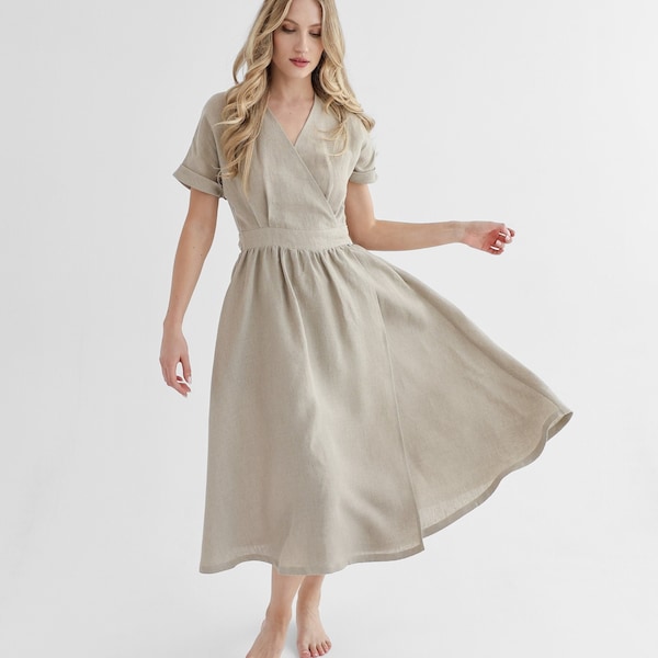 Leinen Kleid JASMINE. Elegantes Wickelkleid aus Leinen in der Farbe natürliches Leinen.