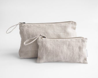 Minimalist linen makeup bag. sustainable linen makeup pouch in natural linen color.