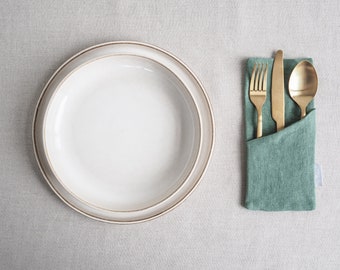 Linen cutlery case. Linen pouch for cutlery in eucalyptus green.