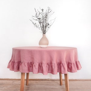 Chic Round Linen Tablecloth in Dusty Pink | Farmhouse Style with Delicate Ruffle Hem
