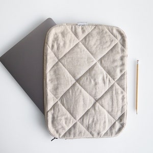 Natural Linen Laptop Sleeve with Soft Padding. Eco-Friendly Linen Laptop Sleeve. image 6