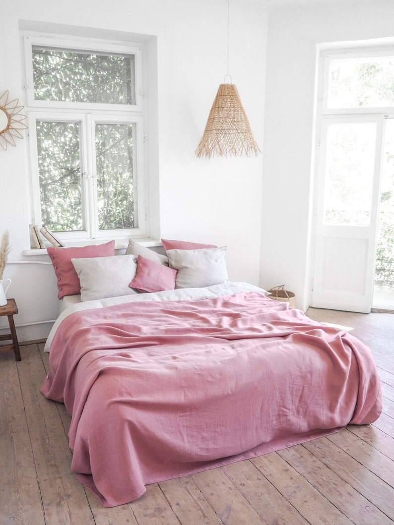 pink bed throw