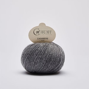 Cardiff Cashmere yarn SMALL Fingering / baby 100% Cashmere made in Italy ethical sustainable luxury lace crochet wool 25 grams 519 FUMO