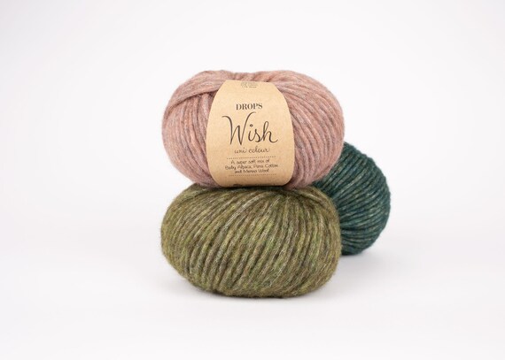100% Baby Alpaca Yarn Wool Set of 3 Skeins DK Weight - Made in Peru -  Heavenly Soft and Perfect for Knitting and Crocheting (Sage Green, DK)