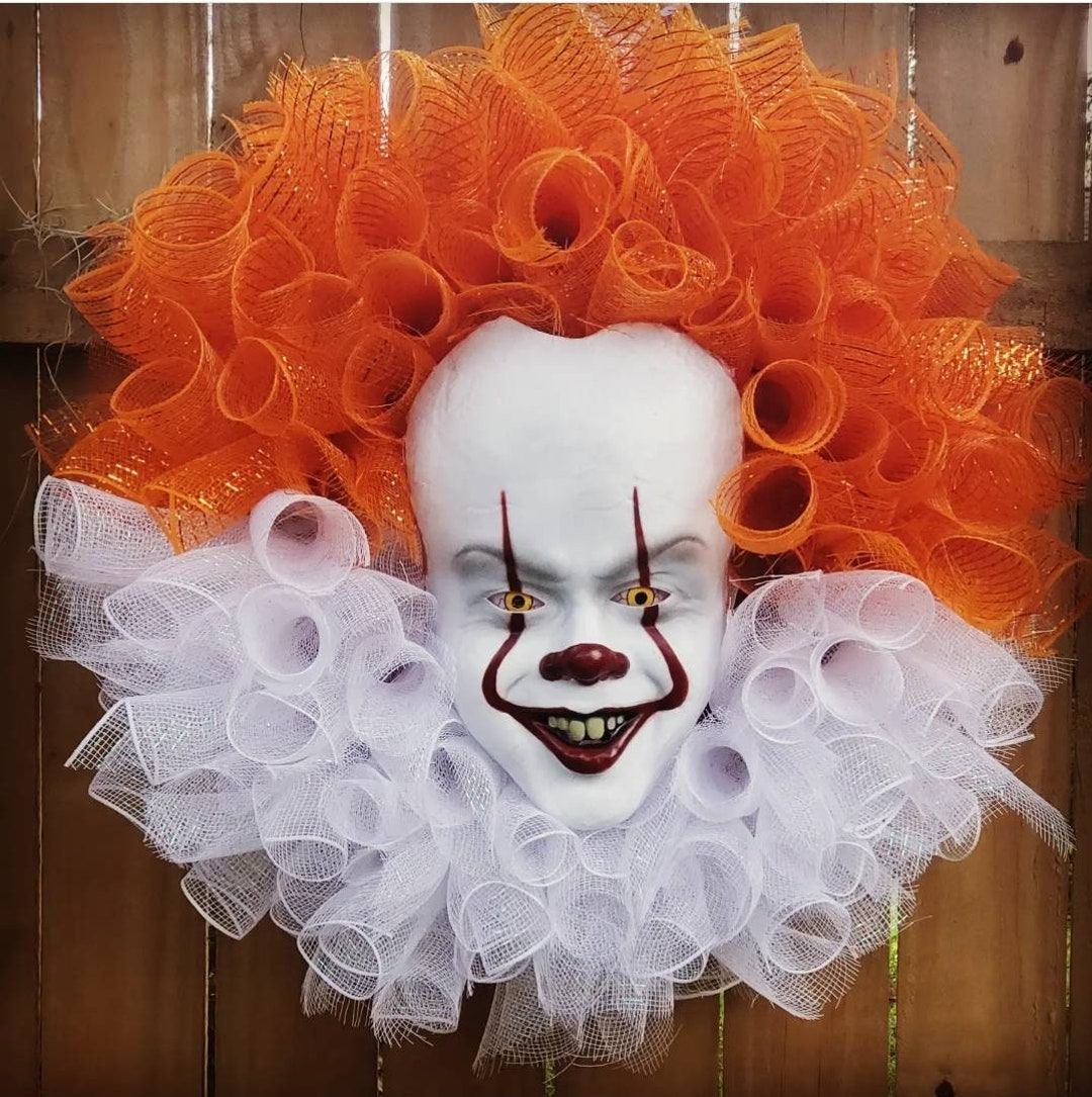 Pennywise Wreath - Etsy