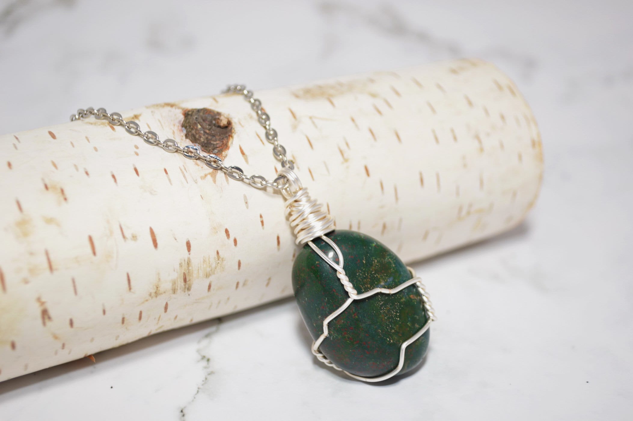 Bloodstone necklace deals