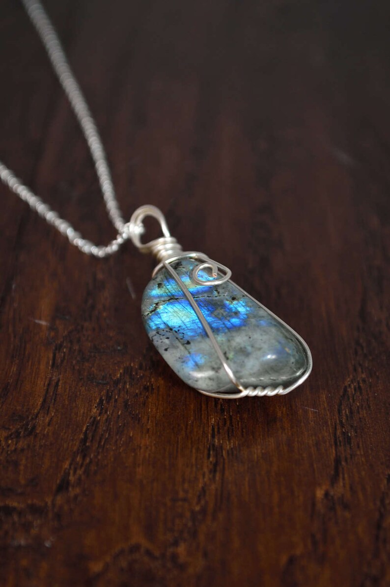 Valentine/'s Gift Healing Labradorite Wire Wrapped Necklace Healing Labradorite Necklace Labradorite Necklace