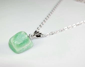 Green Aventurine Necklace,  Healing Green Aventurine Necklace, Stone Of Luck Necklace, Heart Chakra Healing Stone Necklace