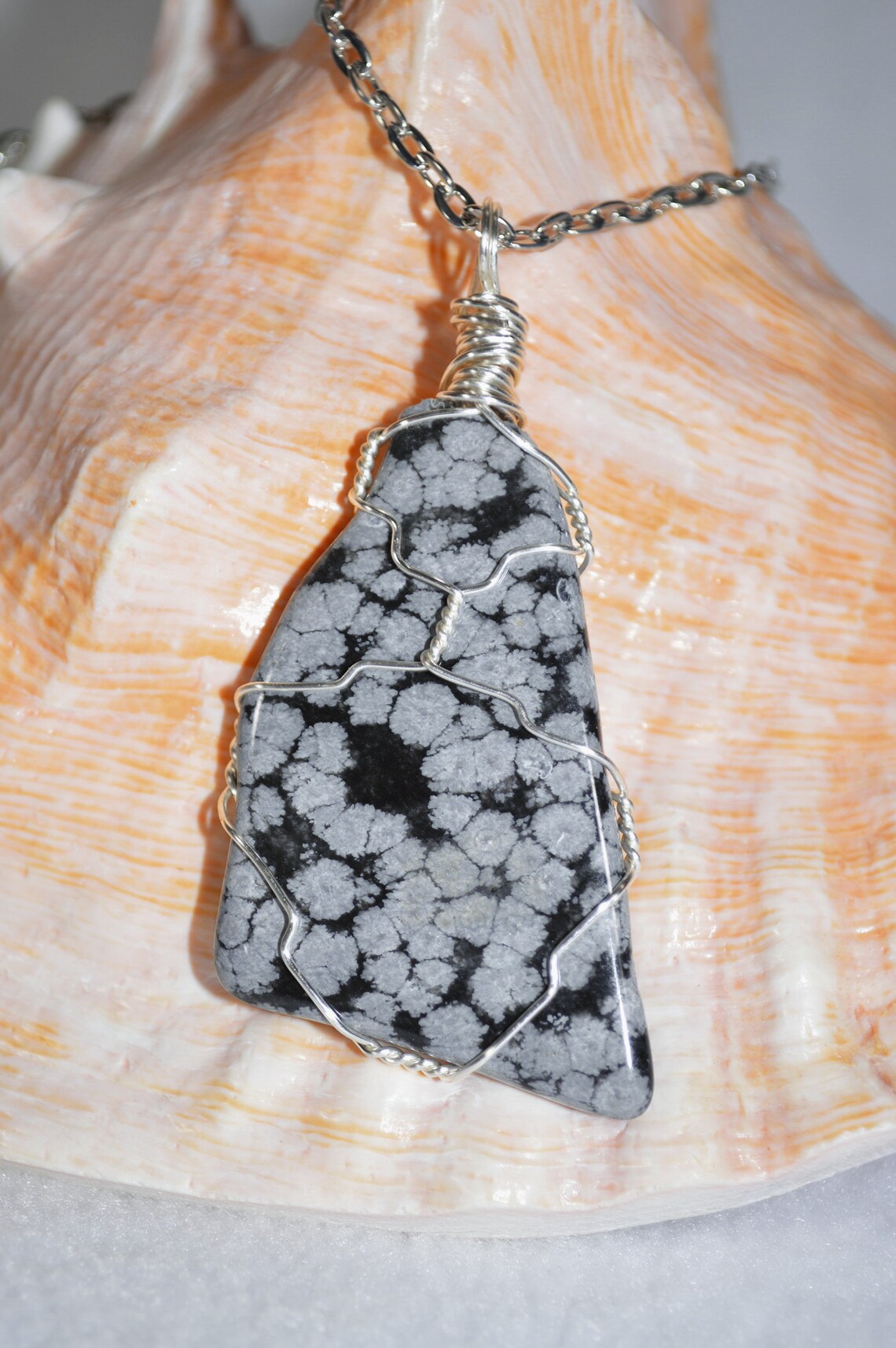 Snowflake obsidian pendant Clearance