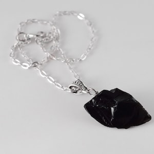 Obsidian Necklace, Raw Obsidian Necklace, Chakra Healing Obsidian Necklace, Valentine&#39;s Gift