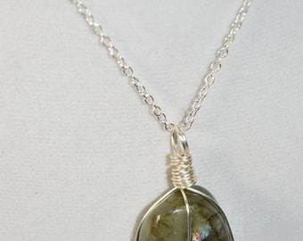 Labradorite Necklace, Wire Wrapped Healing Labradorite Necklace,  Chakra Healing Necklace