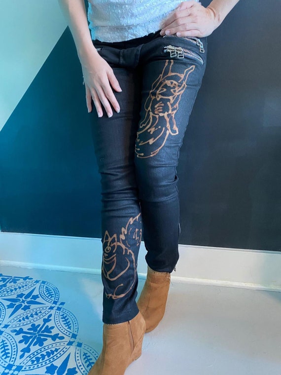 Verlassen Verknüpfung Unze eichhörnchen in der hose Wütend Stuhl führen