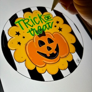 Pumpkin Round Door Hanger-  Halloween Door Decor-Spooky-Fall-Wreath-door decor-hand painted door hanger