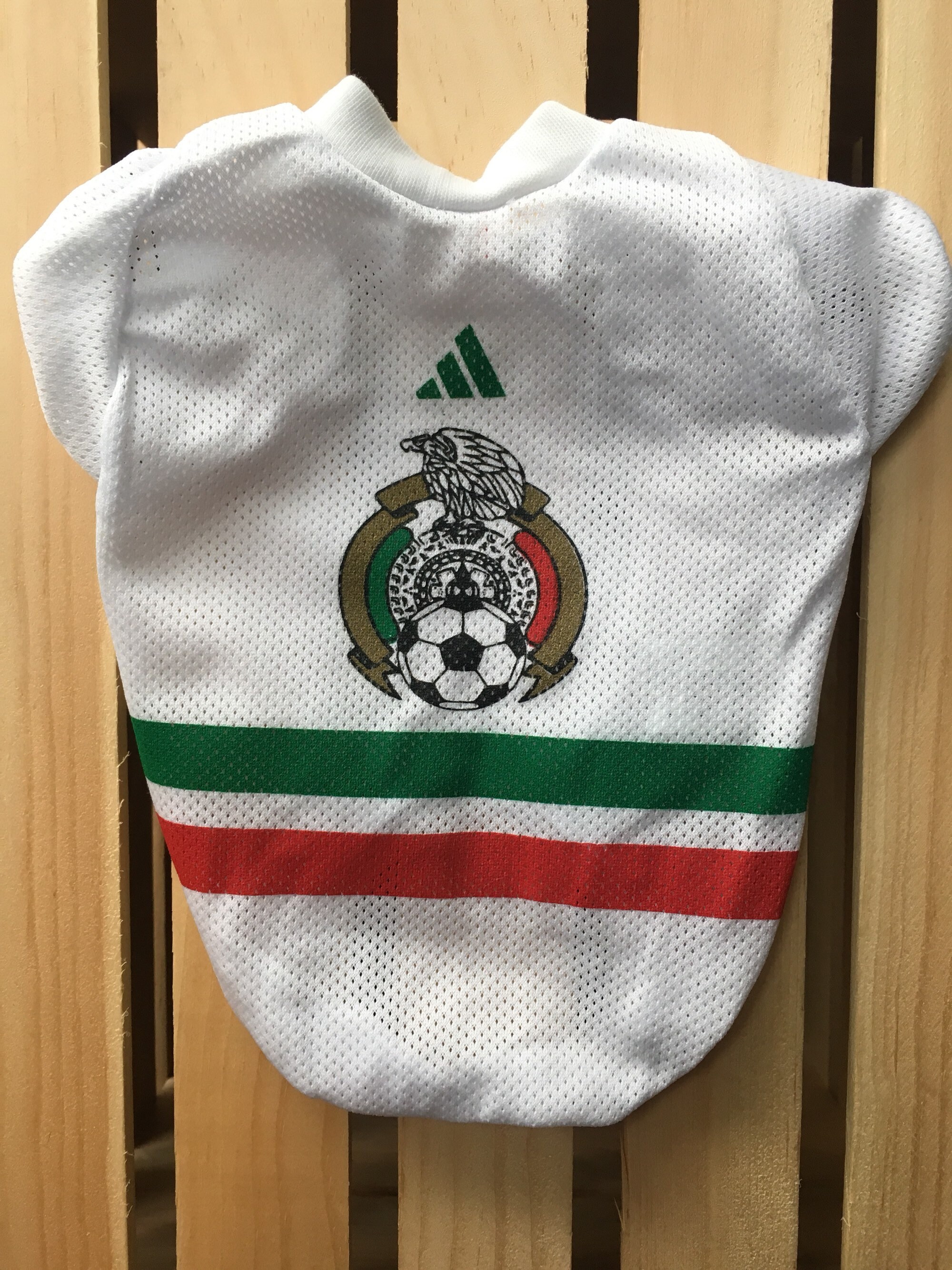 Camisetas para perro de Futbol Mexicano/ Camisetas para perro del mundial y Copa America