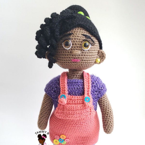 Crochet Doll Pattern - 18 inch crochet doll pattern - Curvy doll pattern- Buttons - Amigurumi doll pattern - PDF Crochet doll pattern
