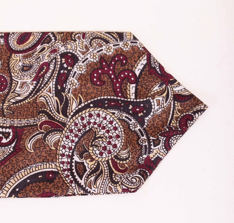Cream and Gold Abstract Paisley Ascot Cravat Neck Tie by Sammy Men/'s Vintage 70/'s Brown Burgundy Black