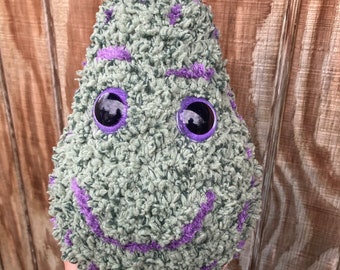 Nug XL the 420 buddy Amigurumi  (~12”), custom orders welcome, handmade crochet