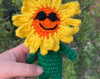 Sunflower Dude Amigurumi (small) ~6-7”, handmade crochet