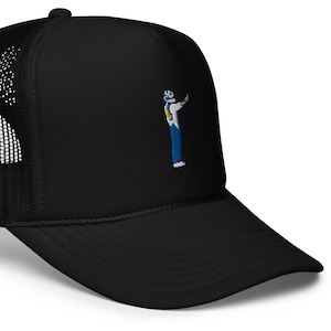 di9 Foam trucker hat