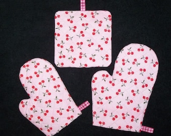 Digital Download  Little Helper Play Ovenmitt/Potholder Set Embroidery Machine Designs or the 5x7 and 6x10 hoop
