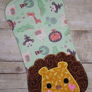 Digital Download  Lion Burp pad In The Hoop Embroidery Machine Design for the 7x12, 8x12 and 8x14 hoop