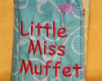 Digitaler Download Little Miss Muffet Softbook Stickmaschinendesign für den 5x7 Stickrahmen