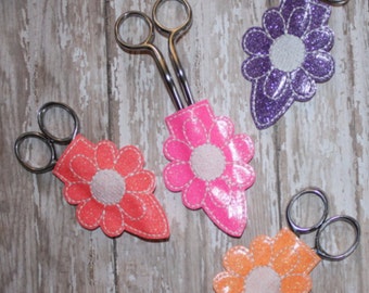 Digital Download  Flower Mini Scissor Sleeve In The Hoop Embroidery Machine Design for the 4x4 hoop