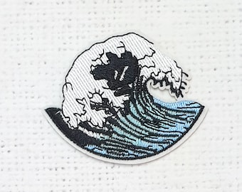 Big Kanagawa wave iron on patch, Japanese giant wave badge sew on badge, embroidered applique patch, visible mending, diy patch, UK Shop