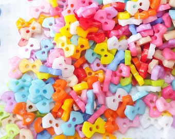 6mm x 10mm mini bow plastic buttons in assorted tiny doll buttons, tiny buttons, Sewing Craft Doll Clothes Making   bjd UK Shop