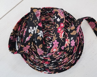 Cinta al bies de 1/2" con doble pliegue - Lecien Lawn Woodland Animal en negro 100% algodón. Cinta al bies de 1/2" con doble pliegue - por metro.