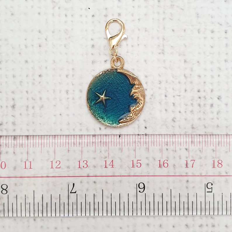 Étoiles et lune Zipper Charm, Star Charm, New Moon Clip, Stitch Marker, Notebook Charm, Diary Charm, Purse Accessories, Purse Charm, UK Shop image 4