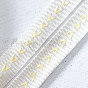 1,5 inch / 38 mm viscose-katoen gemengd weefsel - CRÈME met GELE pijlen 1,9 mm dikke tasriem zware riemriemen tas maken Britse winkel