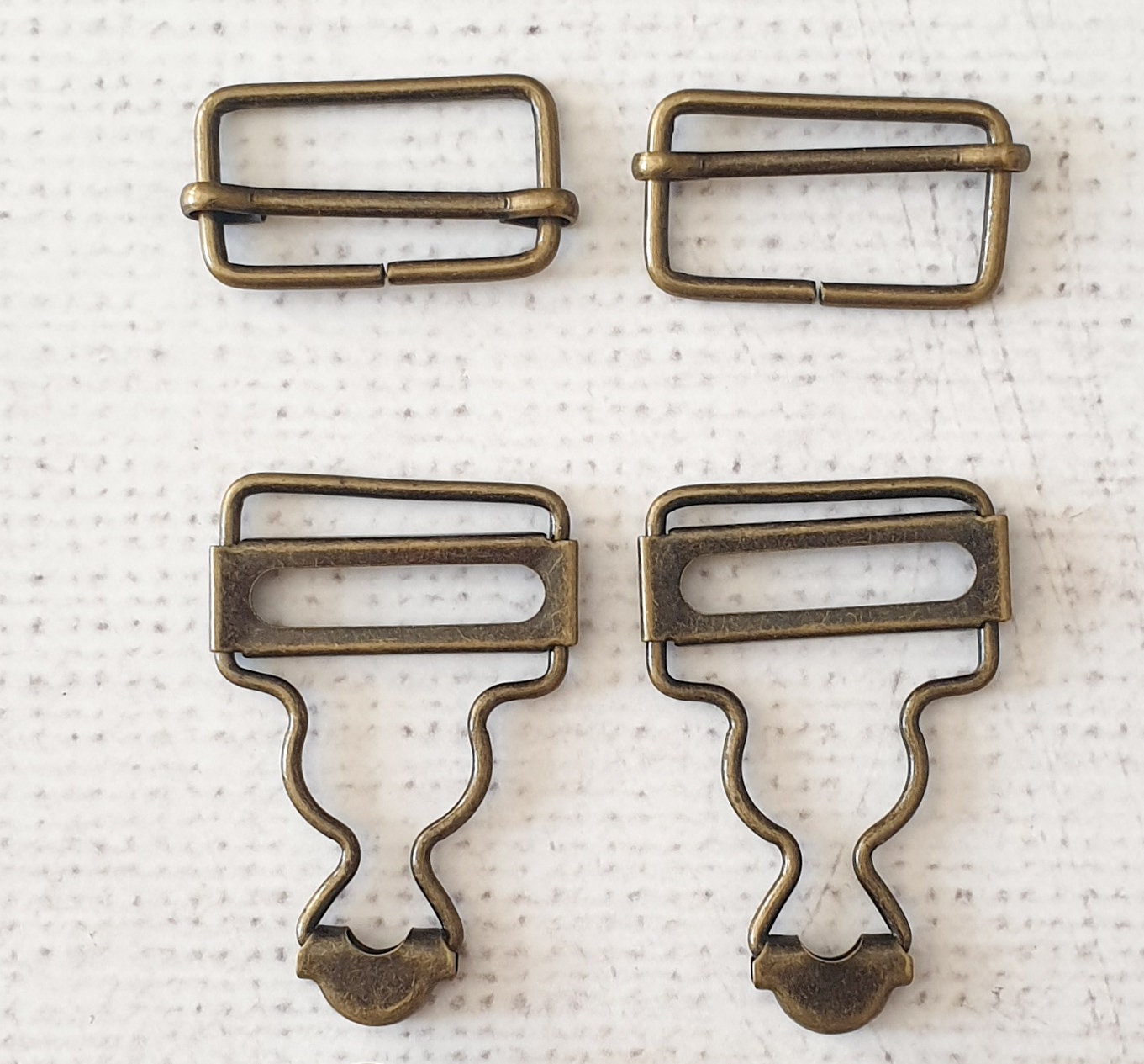 Fibbie per salopette in metallo da 25 mm / 1, clip, chiusure con cursore in metallo color BRONZO, adatte per cinturini da 1, grembiuli, tute e indumenti da lavoro - Italia