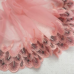 1m PALE PINK Feder bestickte einseitige Spitzenborte - 23 cm / 9 Zoll, Breite Spitzenborte, Federspitzenborte, BH-Herstellung, UK Shop