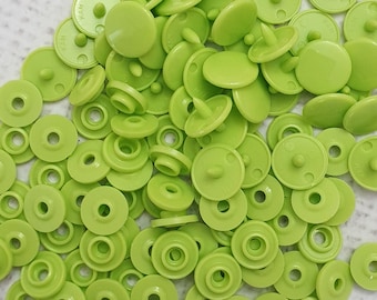 GENUINE KAM Snap Light Green Gloss KAM snaps - Size 16 / T3 / 10.7mm Plastic Snap Poppers polyacetal resin snaps fastening B44 - Light Green